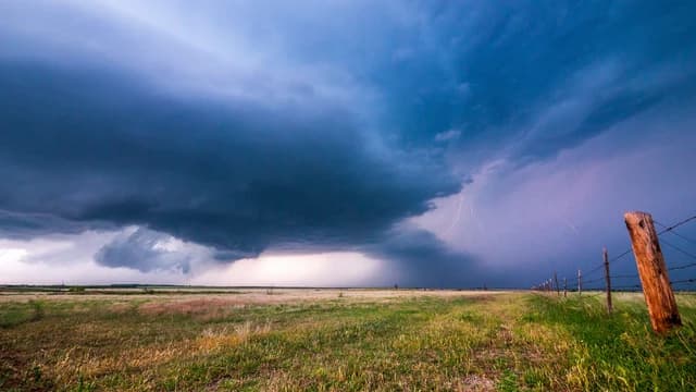 Economic Storm Clouds? How to Recession-Proof Your Freelance Career